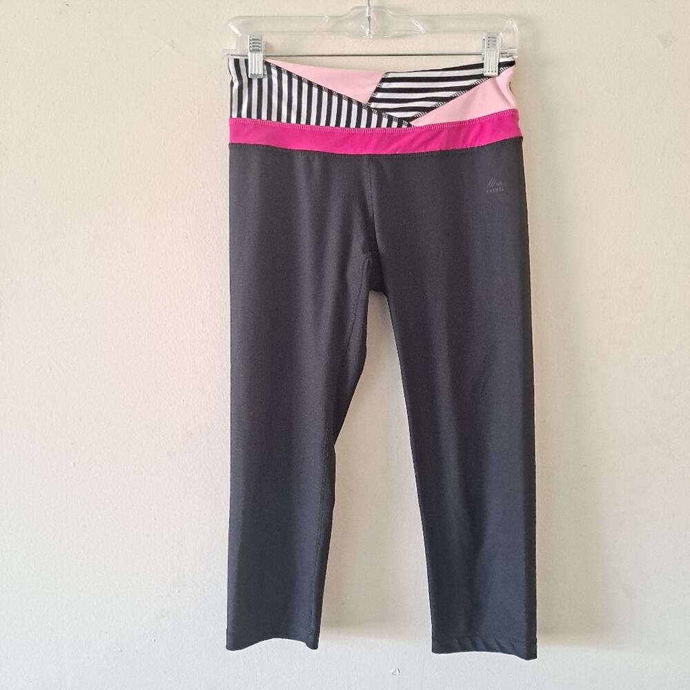 RBX Black pink & white stripe Capri leggings -Sz M